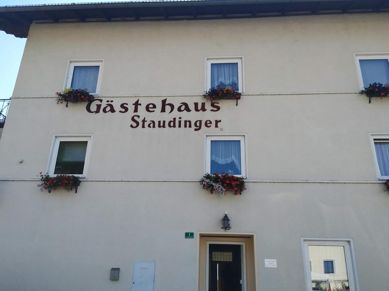 Gasthof Mit Seeterasse & Appartements Zur Landeroith Weyregg Buitenkant foto