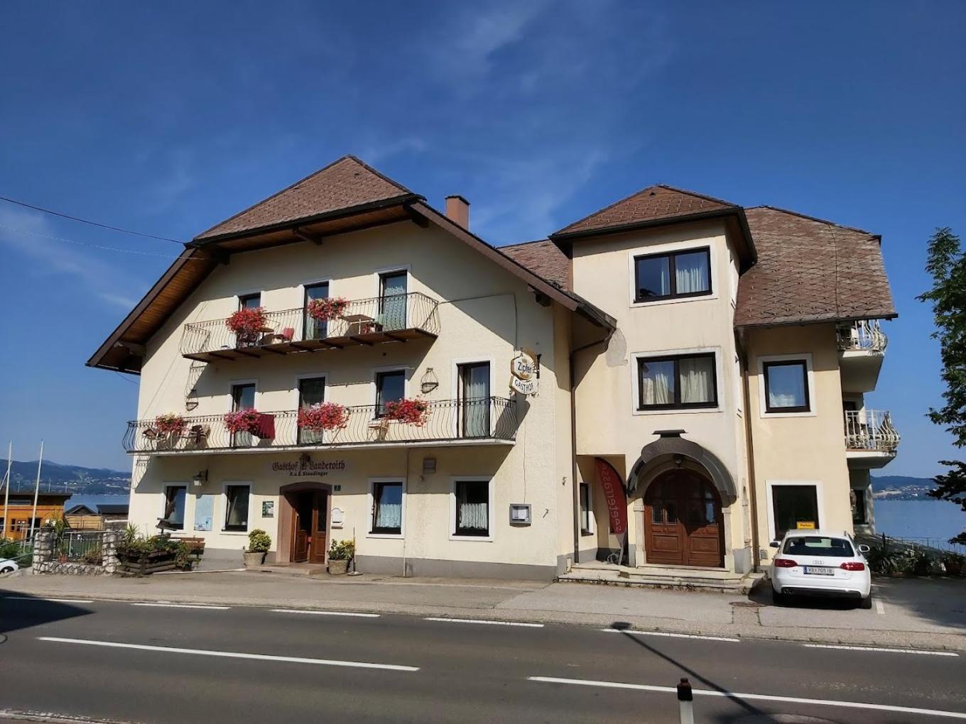 Gasthof Mit Seeterasse & Appartements Zur Landeroith Weyregg Buitenkant foto